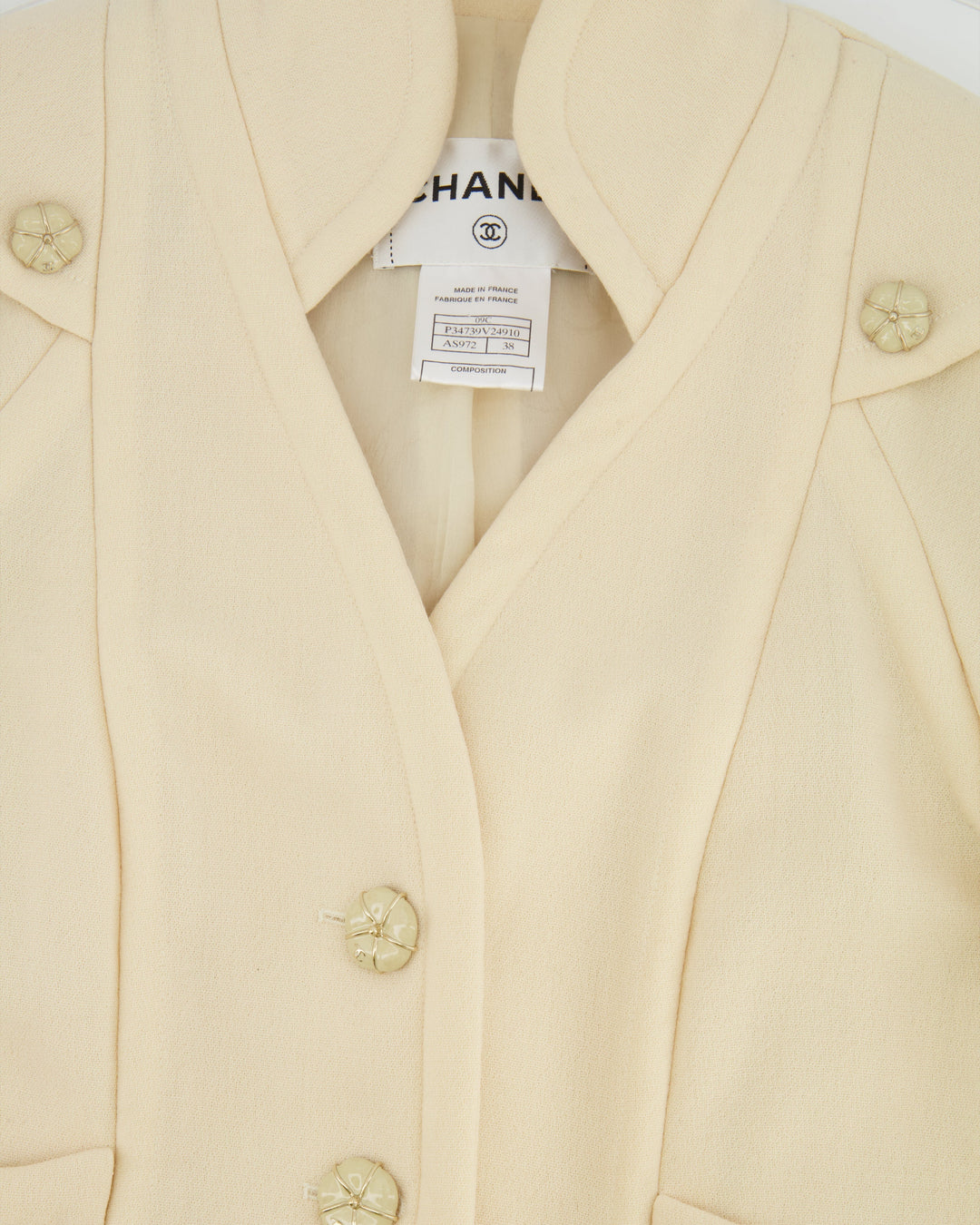 Top Quality Chanel Cream Wool Jacket with Textured CC Button Details Size FR 38 (UK 10)