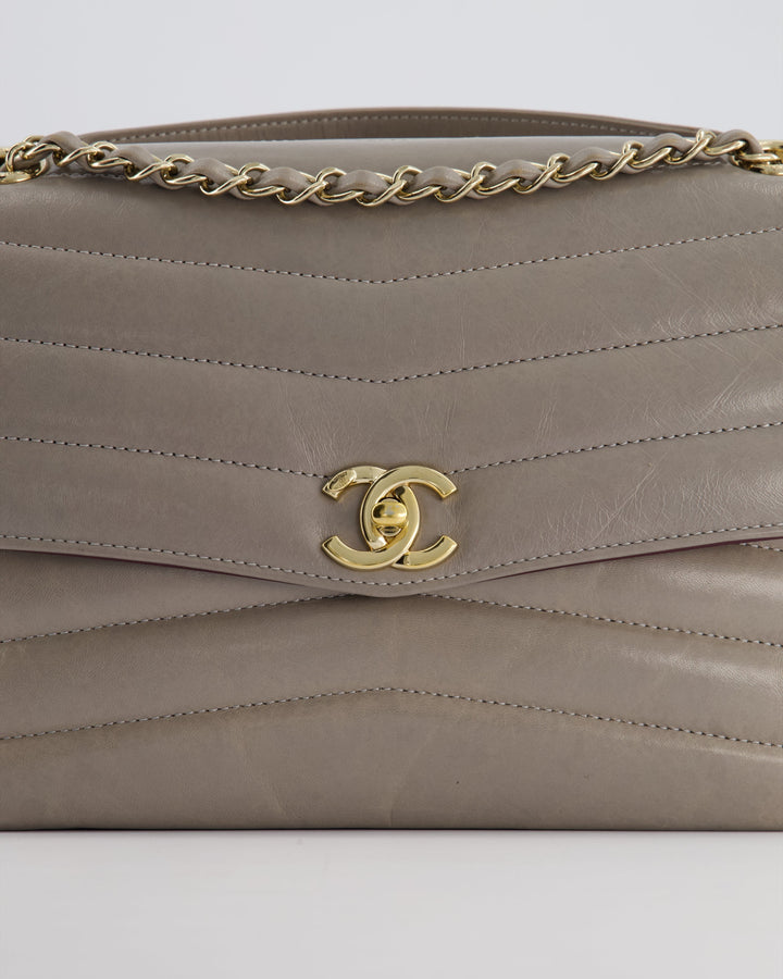 Top Quality Chanel Light Grey Chevron Miroir Flap Bag in Distressed Calfskin Leather with Champagne Gold Hardware