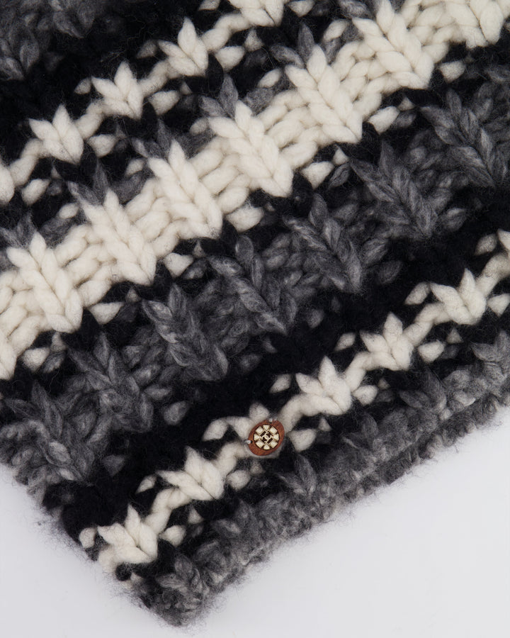 Top Quality Chanel Black and White Striped Knit Collar Scarf with Logo Detail Size S (UK 8)