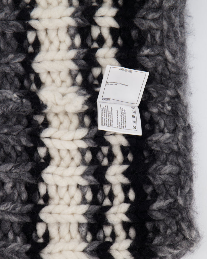 Top Quality Chanel Black and White Striped Knit Collar Scarf with Logo Detail Size S (UK 8)