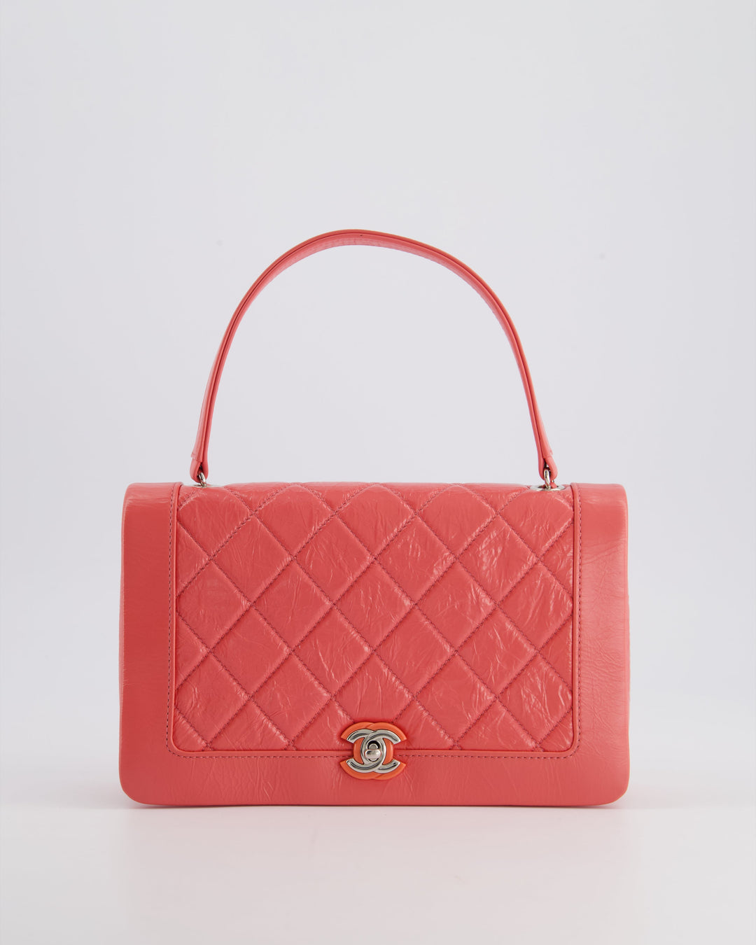 Top Quality Chanel Pink Patent Crinkled Calfskin Leather Flap Bag with Enamel CC Logo and Silver Hardware