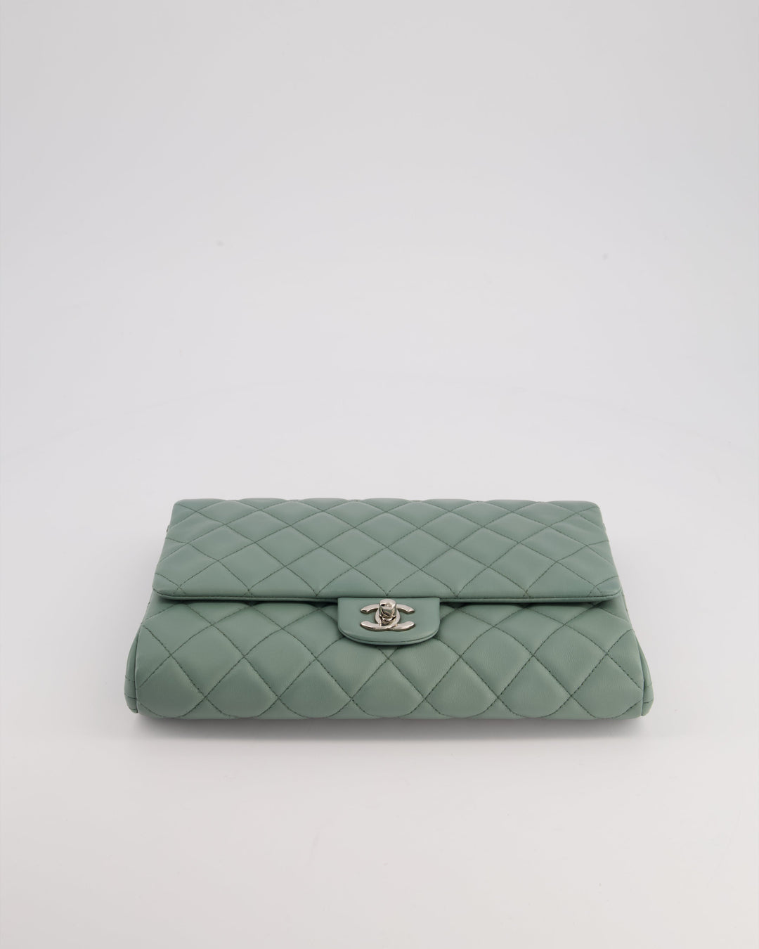 Top Quality Chanel Cloudy Grey Timeless Clutch on Chain in Lambskin Leather with Silver Hardware