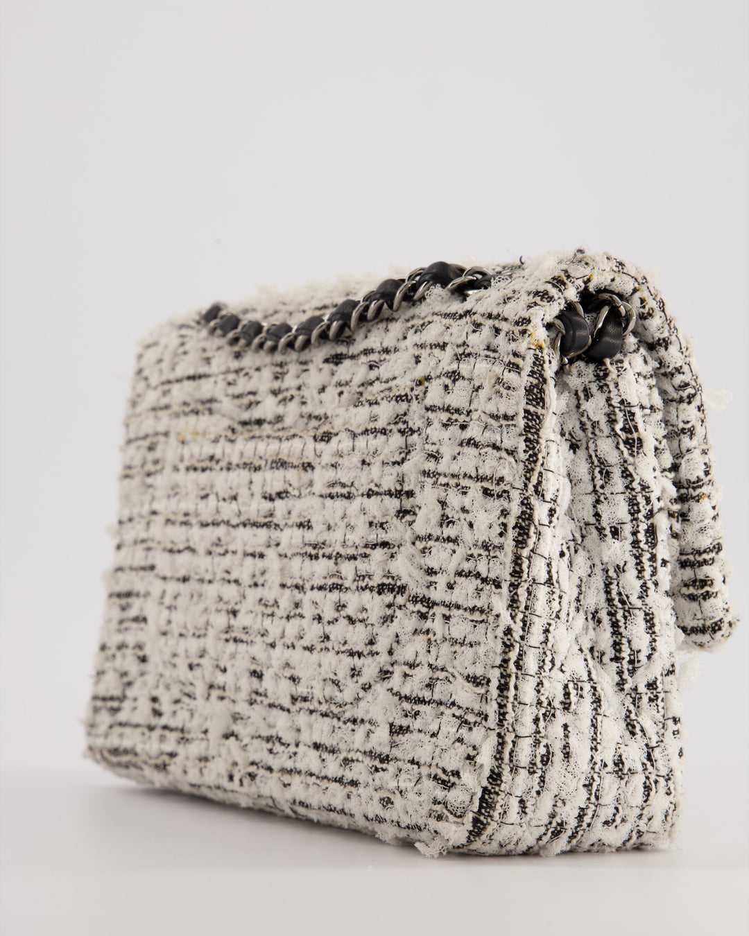 Top Quality Chanel White and Black Tweed Medium Reissue Double Flap Bag with Embellished Detail and Gun-Metal Hardware RRP ¬£8,180