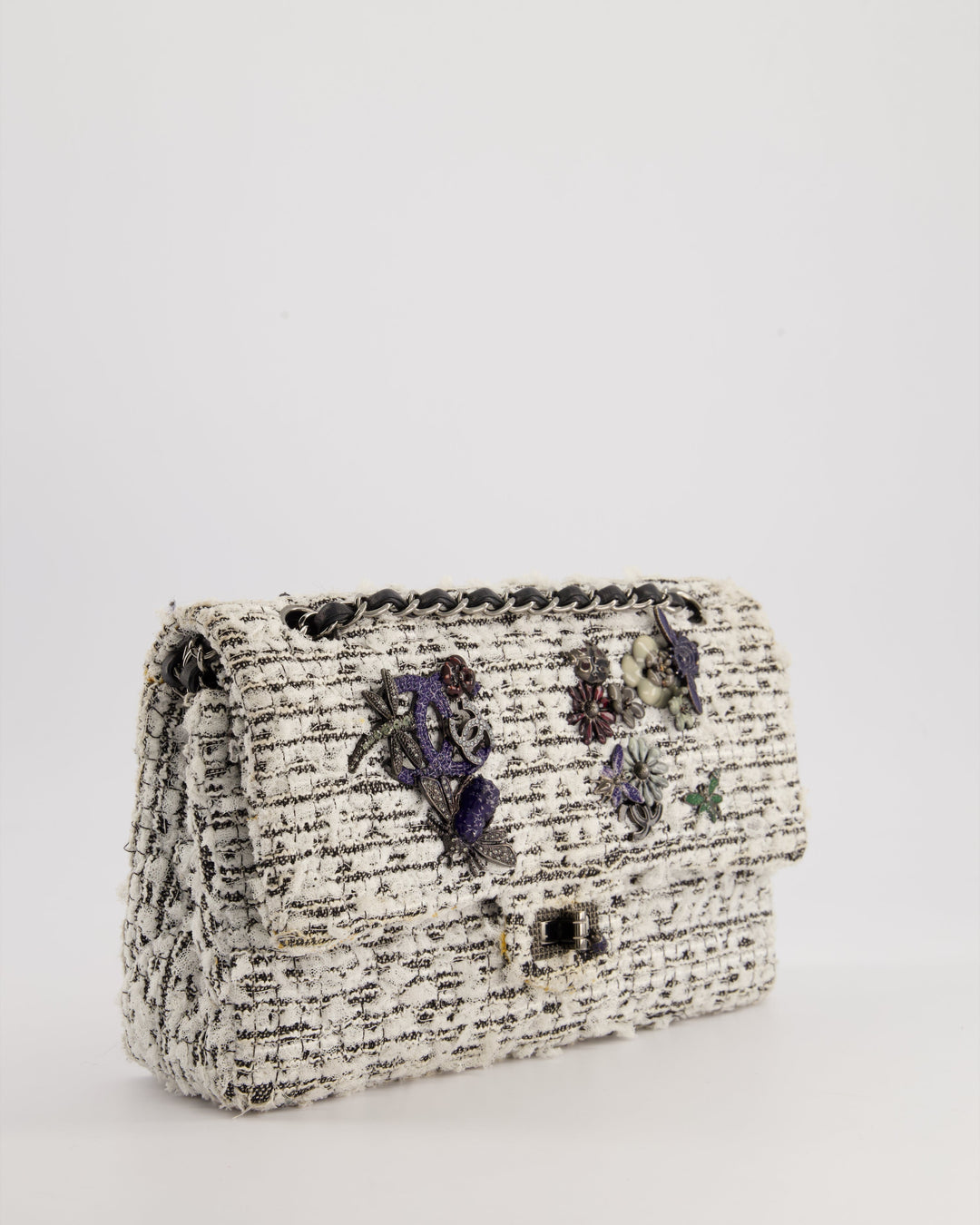 Top Quality Chanel White and Black Tweed Medium Reissue Double Flap Bag with Embellished Detail and Gun-Metal Hardware RRP ¬£8,180