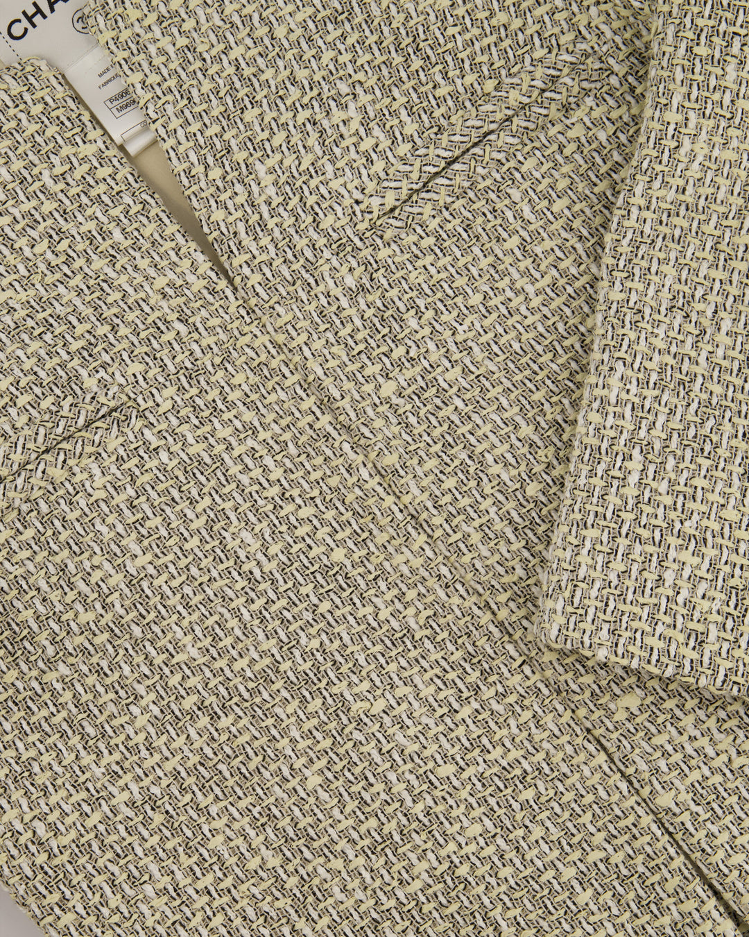 Top Quality Chanel Black and Beige Tweed Jacket With Pocket Detail Size FR 42 (UK 14)