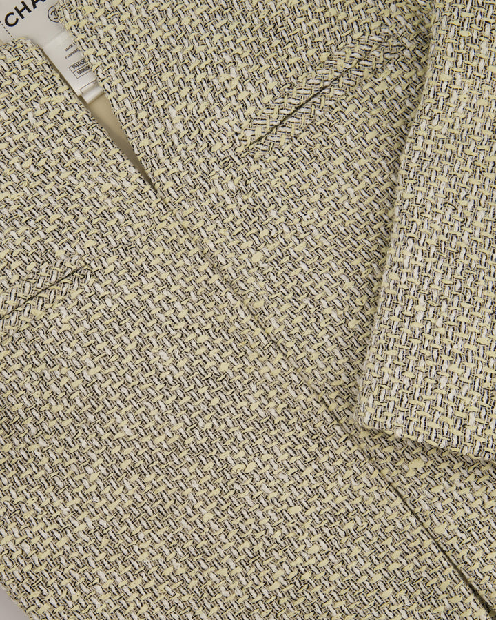 Top Quality Chanel Black and Beige Tweed Jacket With Pocket Detail Size FR 42 (UK 14)