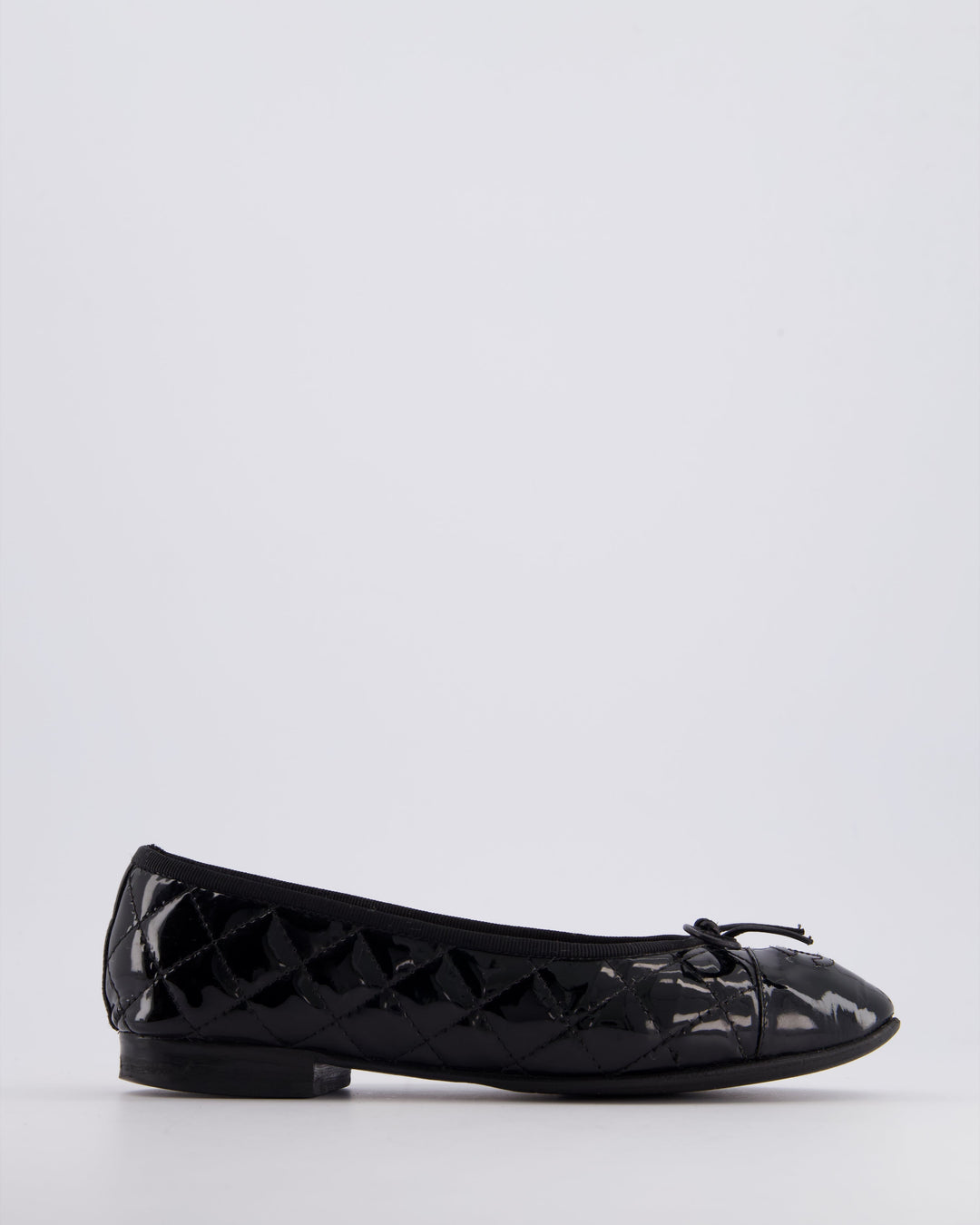 Top Quality Chanel Black Patent Quilted Ballet Flats with CC Logo Size EU 37C