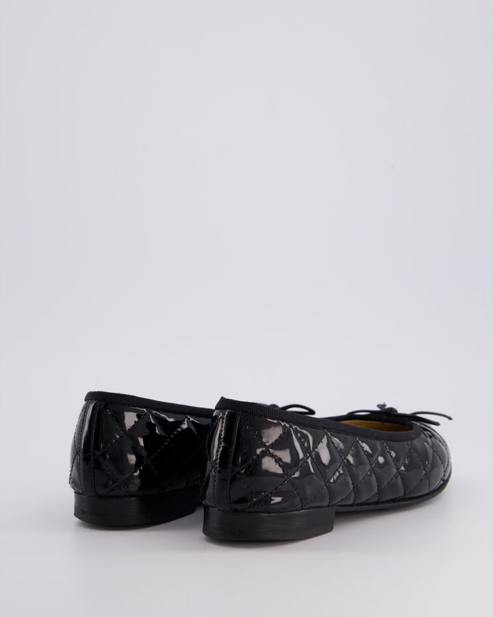 Top Quality Chanel Black Patent Quilted Ballet Flats with CC Logo Size EU 37C