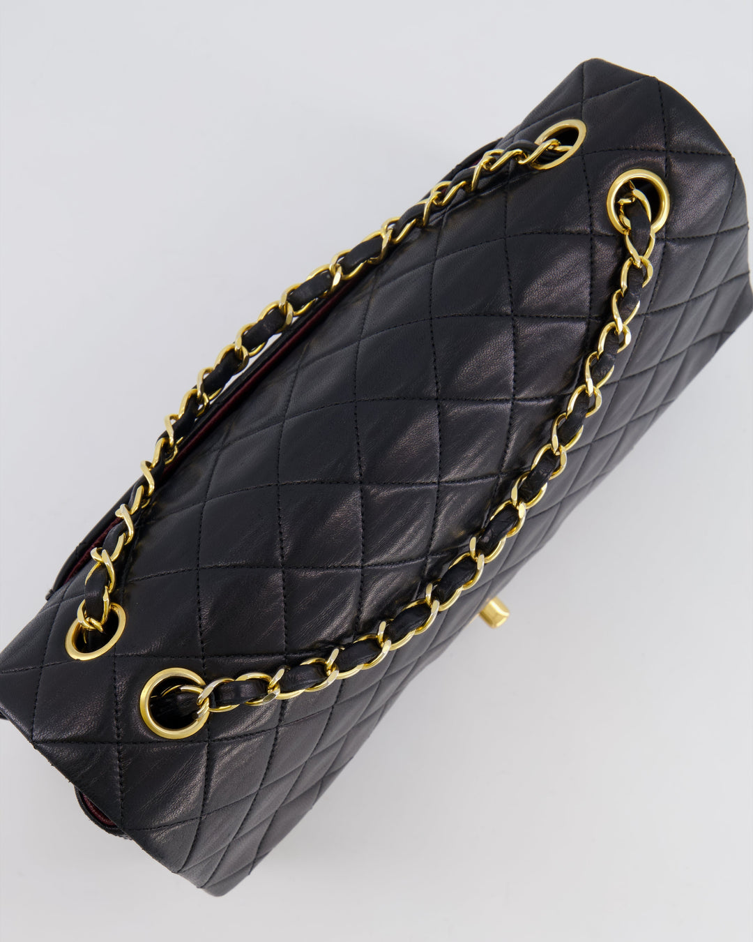 Top Quality Chanel Vintage Black Medium Classic Single Flap Bag in Lambskin Leather with 24K Gold Hardware