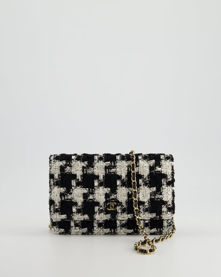 *HOT* Top Quality Chanel Black & White Houndstooth Wallet on Chain Bag in Tweed with Champagne Gold Hardware