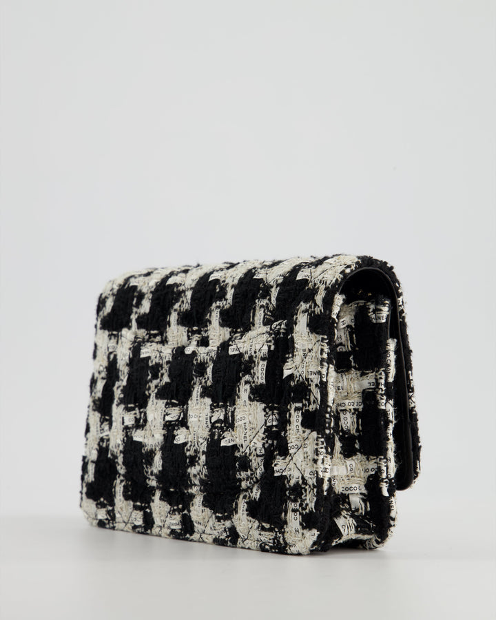 *HOT* Top Quality Chanel Black & White Houndstooth Wallet on Chain Bag in Tweed with Champagne Gold Hardware