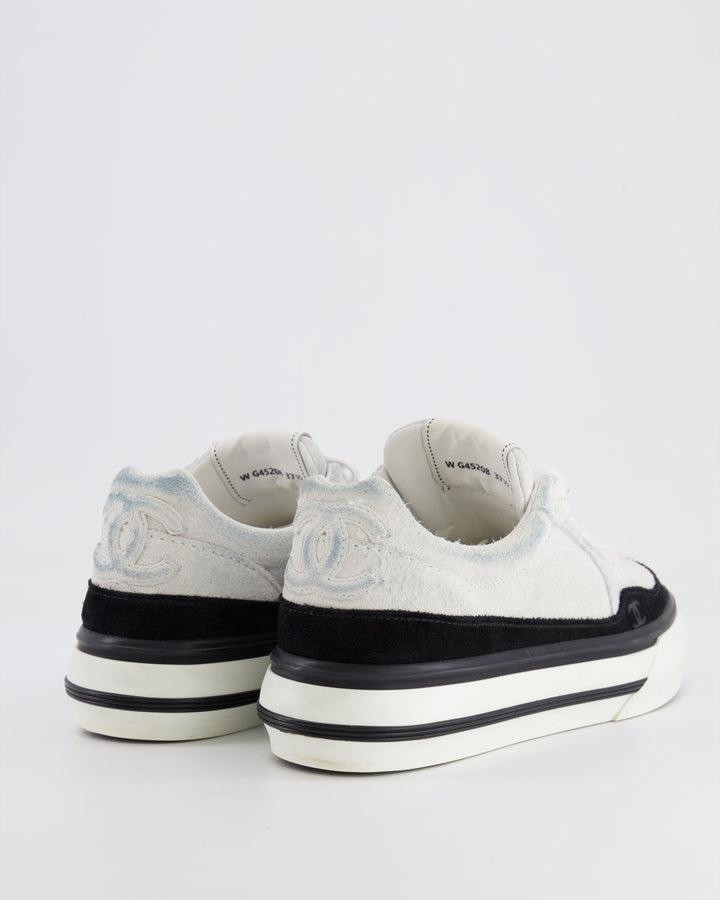 Top Quality Chanel Coco 23B White and Black Suede Trainers with CC Logo Size EU 37.5