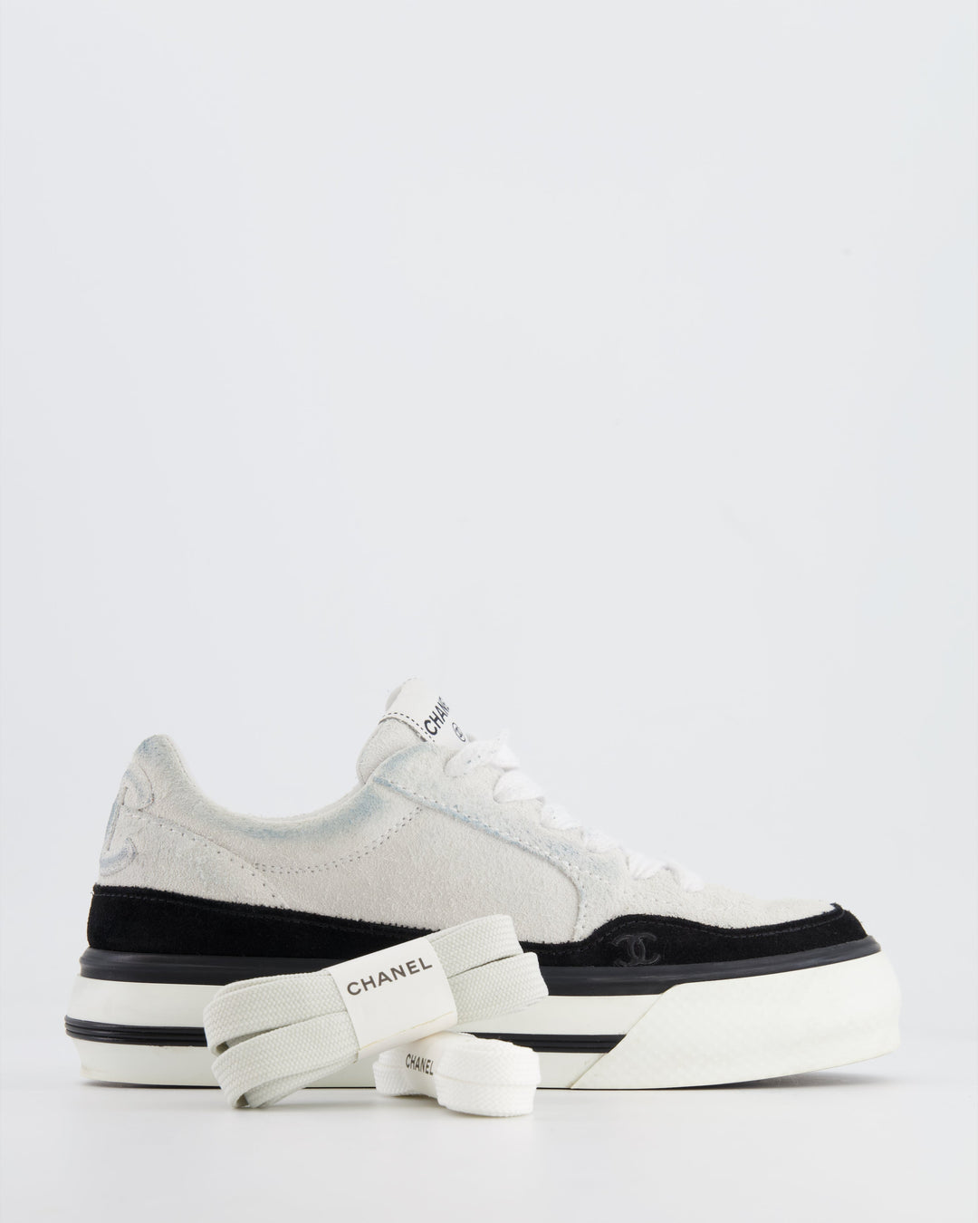 Top Quality Chanel Coco 23B White and Black Suede Trainers with CC Logo Size EU 37.5