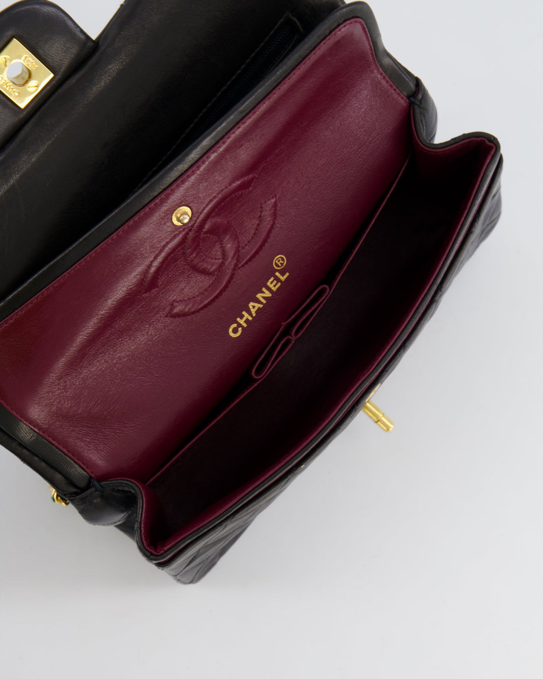 Top Quality Chanel Black Vintage Classic Small Double Flap Bag in Lambskin Leather with 24K Gold Hardware