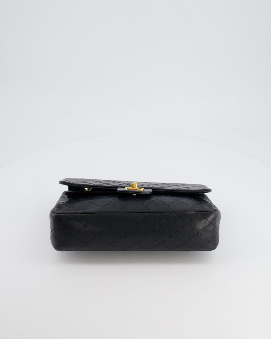 Top Quality Chanel Vintage Black Medium Classic Double Flap Bag in Lambskin Leather with 24K Gold Hardware