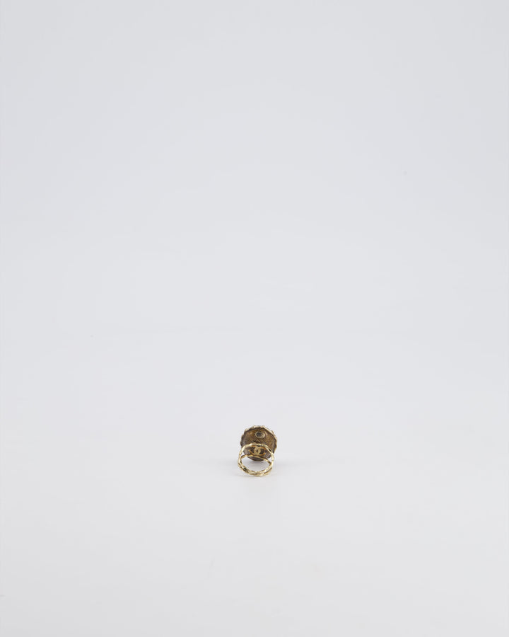 Top Quality Chanel 10/C Antique Gold and Pearl Ring with Enamel Detail