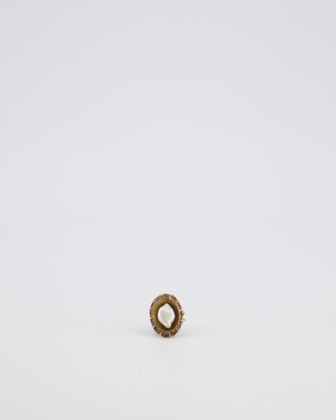 Top Quality Chanel 10/C Antique Gold and Pearl Ring with Enamel Detail