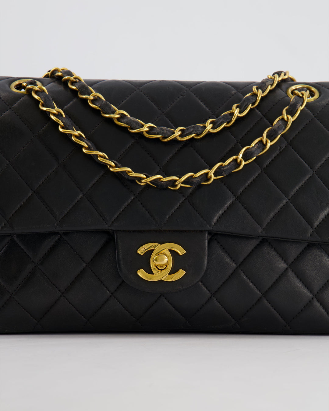 *FIRE PRICE* Chanel Vintage Black Medium Classic Double Flap Bag in Lambskin Leather with 24K Gold Hardware
