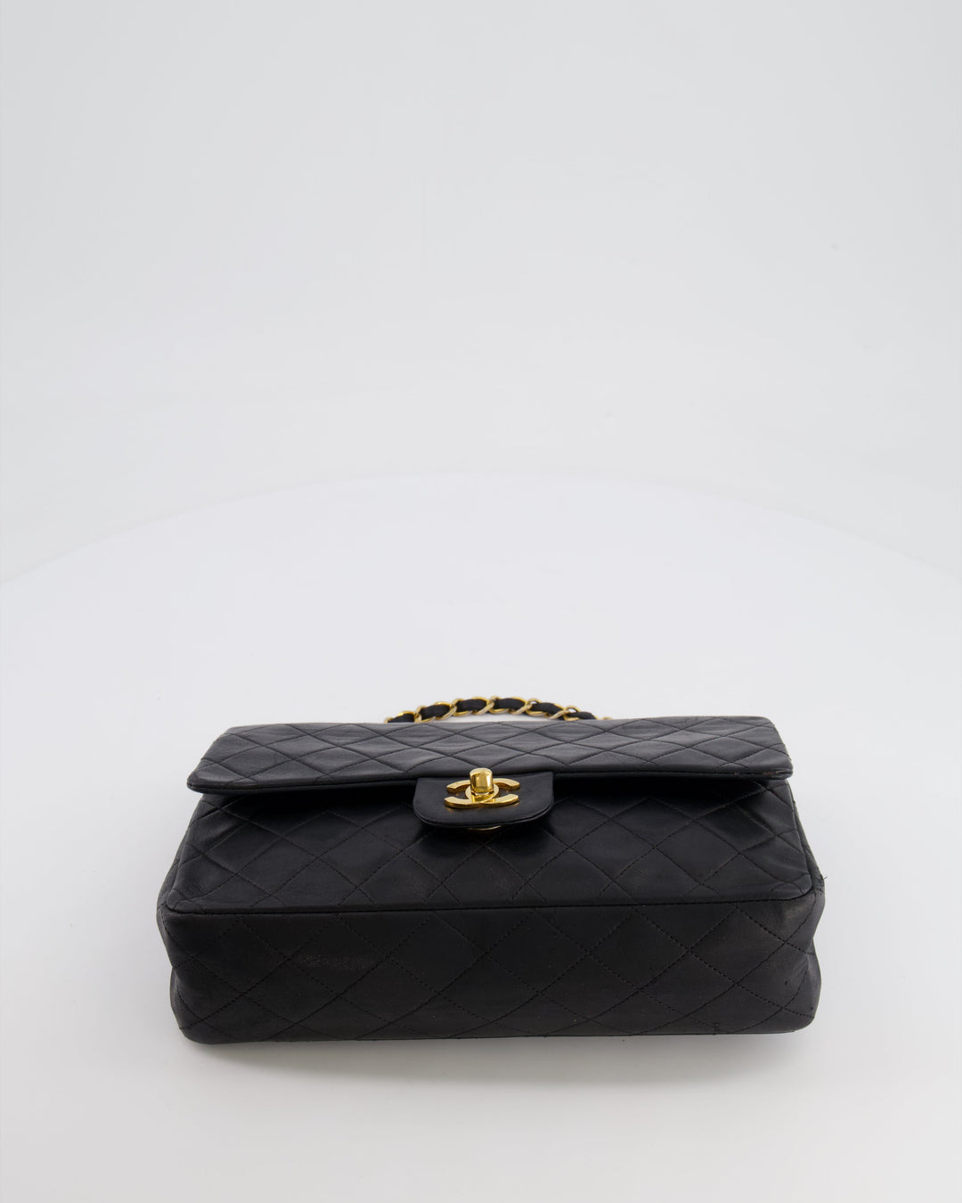 Top Quality Chanel Vintage Black Medium  Classic Double Flap Bag in Lambskin Leather with 24K Gold Hardware