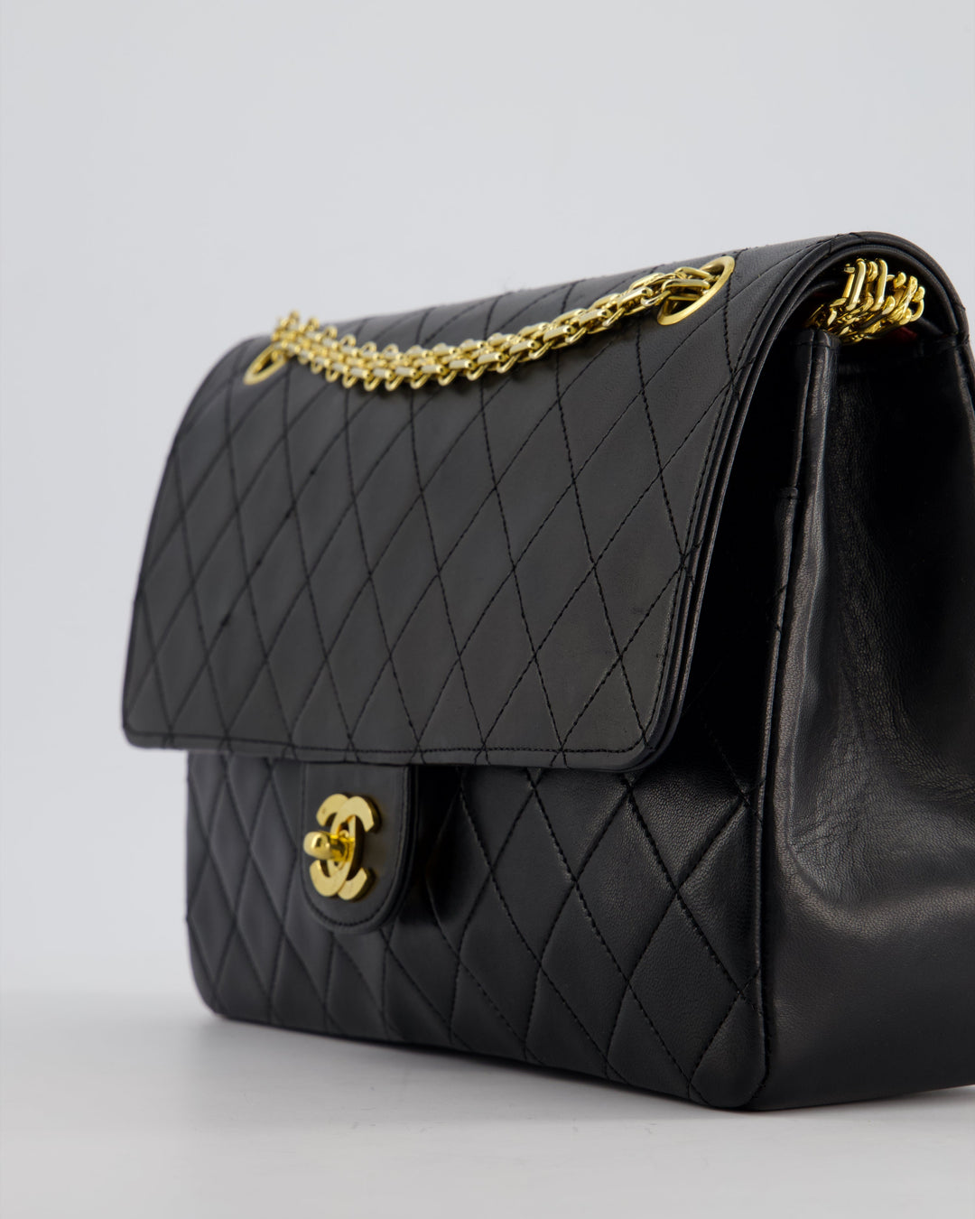 Top Quality Chanel Black Vintage Medium Lambskin Classic Flap with Stitched Edge and 24K Gold Hardware