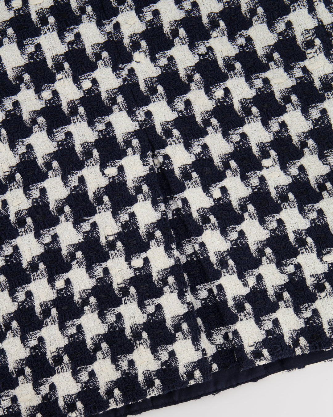 Top Quality Chanel 07/P Black, Navy and White Houndstooth Midi Skirt FR 38 (UK 10)