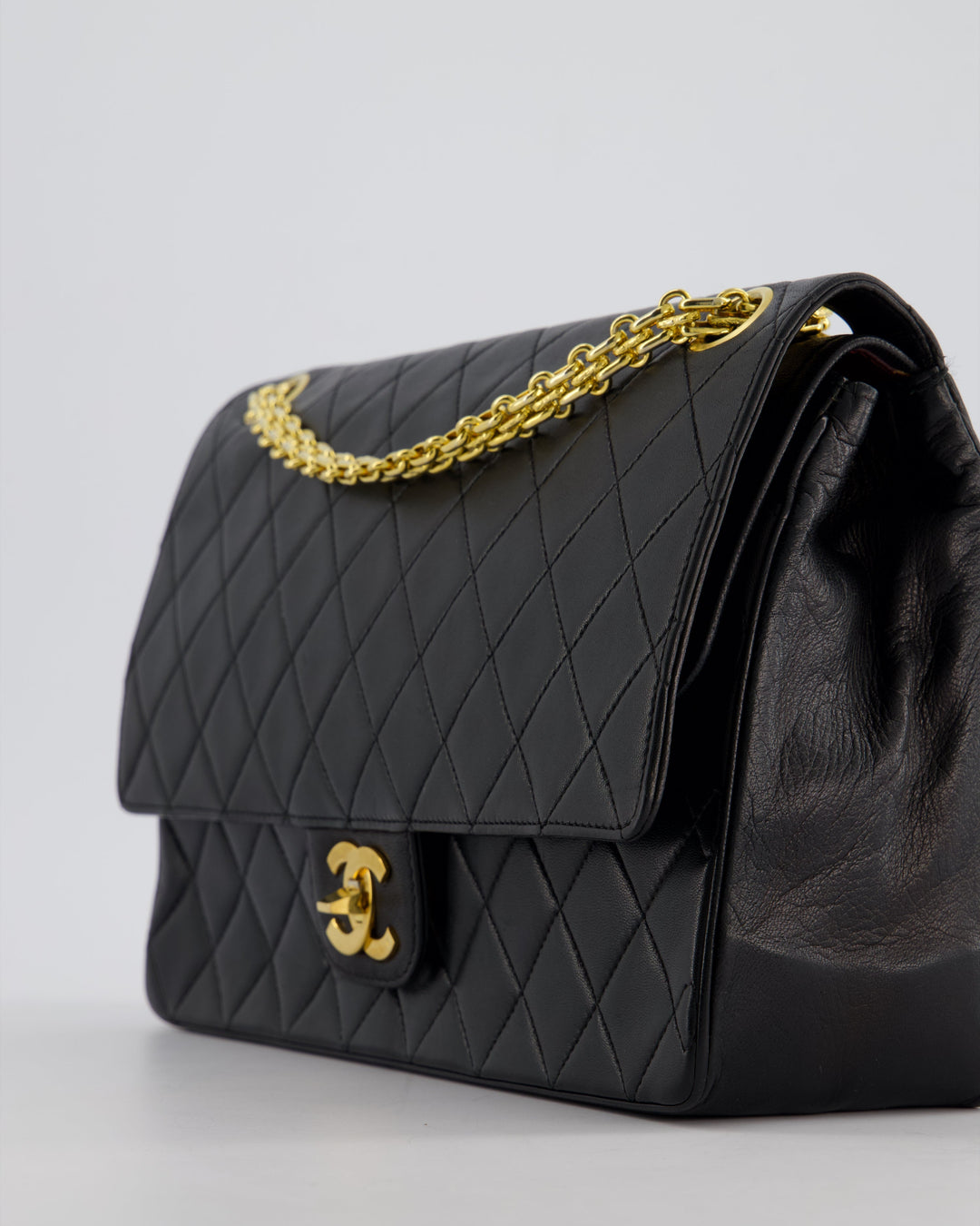 Top Quality Chanel Black Vintage Medium Lambskin Classic Flap with Stitched Edge and 24K Gold Hardware