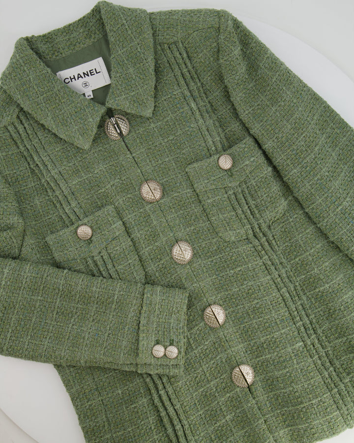 Top Quality Chanel Pistachio Green Tweed Jacket with CC Silver Split Button Detail Size FR 44 (UK 12)
