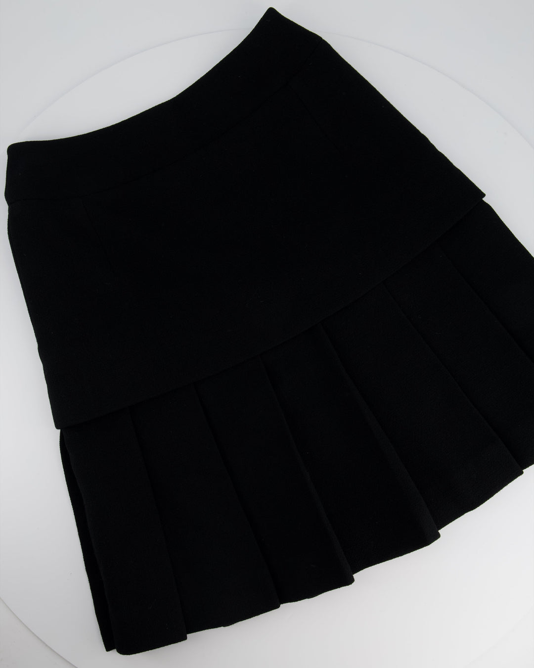 Top Quality Chanel Black Pleated Panel Skirt with Gold CC Back Pocket Button Detail Size FR 36/38 (UK 8-10)