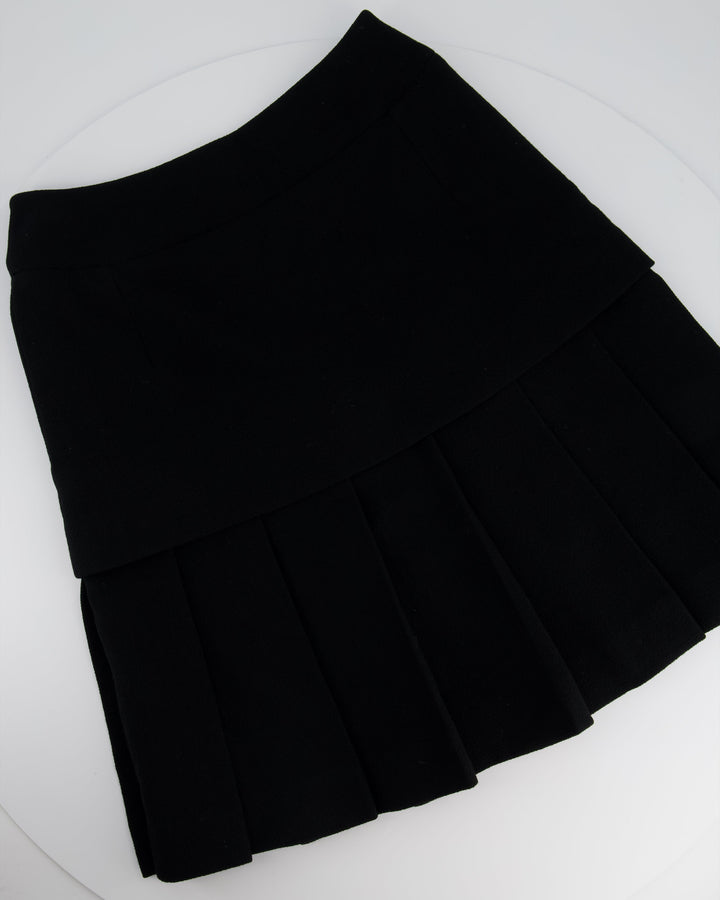 Top Quality Chanel Black Pleated Panel Skirt with Gold CC Back Pocket Button Detail Size FR 36/38 (UK 8-10)