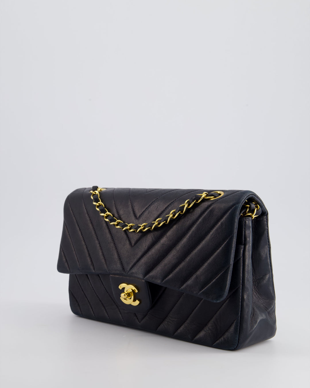 Top Quality Chanel Navy Vintage Classic Medium Chevron Double Flap Bag in Lambskin Leather with 24K Gold Hardware