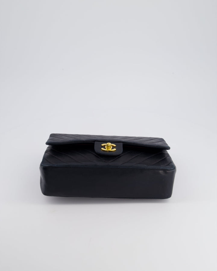Top Quality Chanel Navy Vintage Classic Medium Chevron Double Flap Bag in Lambskin Leather with 24K Gold Hardware