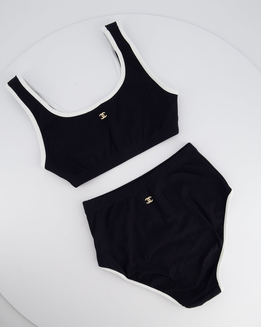 Top Quality Chanel 22S Black Two Piece Swim Suit Set with White Trim and Crystal CC Logo Detail Size Top FR 36 (UK 8) Bottoms FR 34 (UK 6)