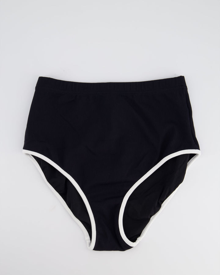 Top Quality Chanel 22S Black Two Piece Swim Suit Set with White Trim and Crystal CC Logo Detail Size Top FR 36 (UK 8) Bottoms FR 34 (UK 6)