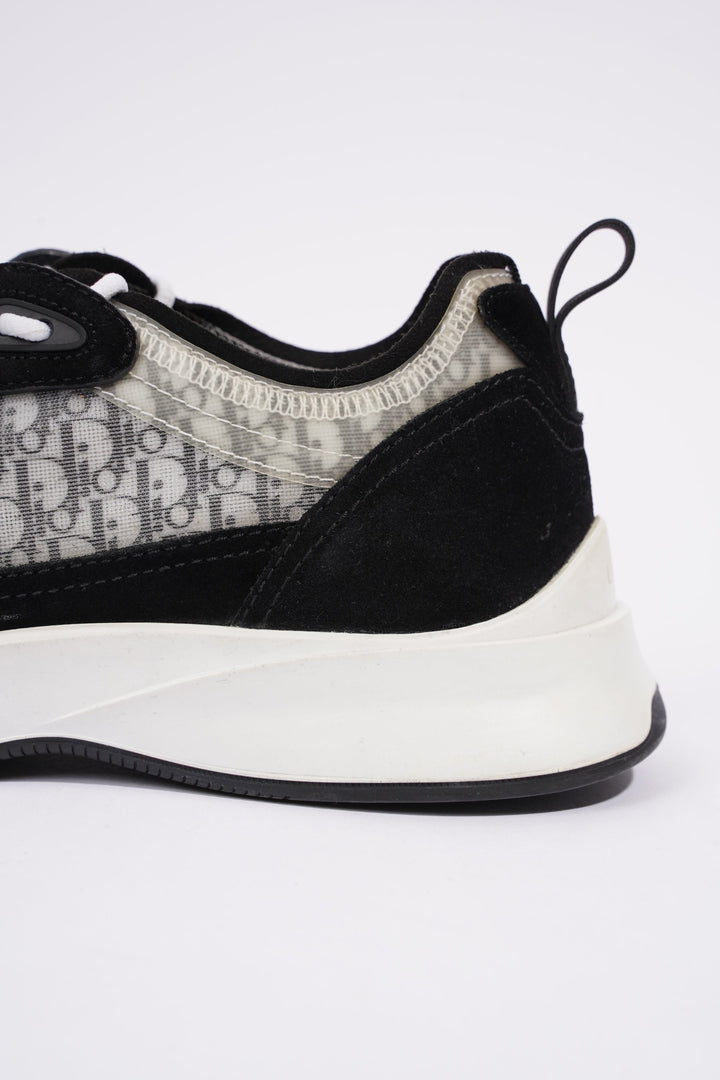 Christian Dior B25 Black / White / Black Oblique Mesh EU 41 UK 7