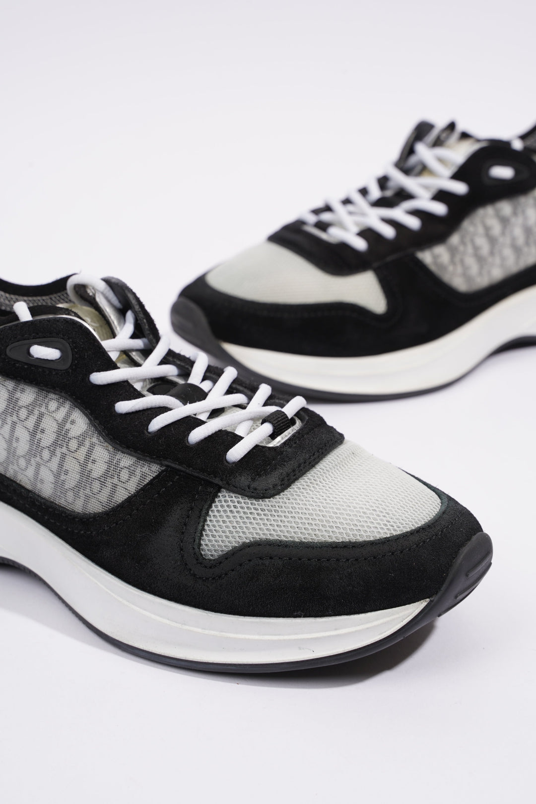 Christian Dior B25 Black / White / Black Oblique Mesh EU 41 UK 7
