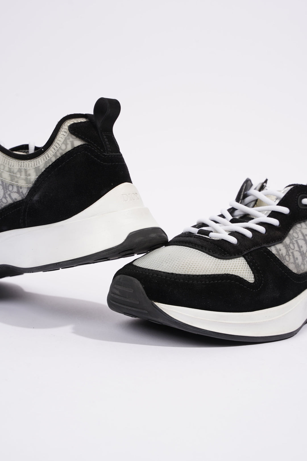 Christian Dior B25 Black / White / Black Oblique Mesh EU 41 UK 7