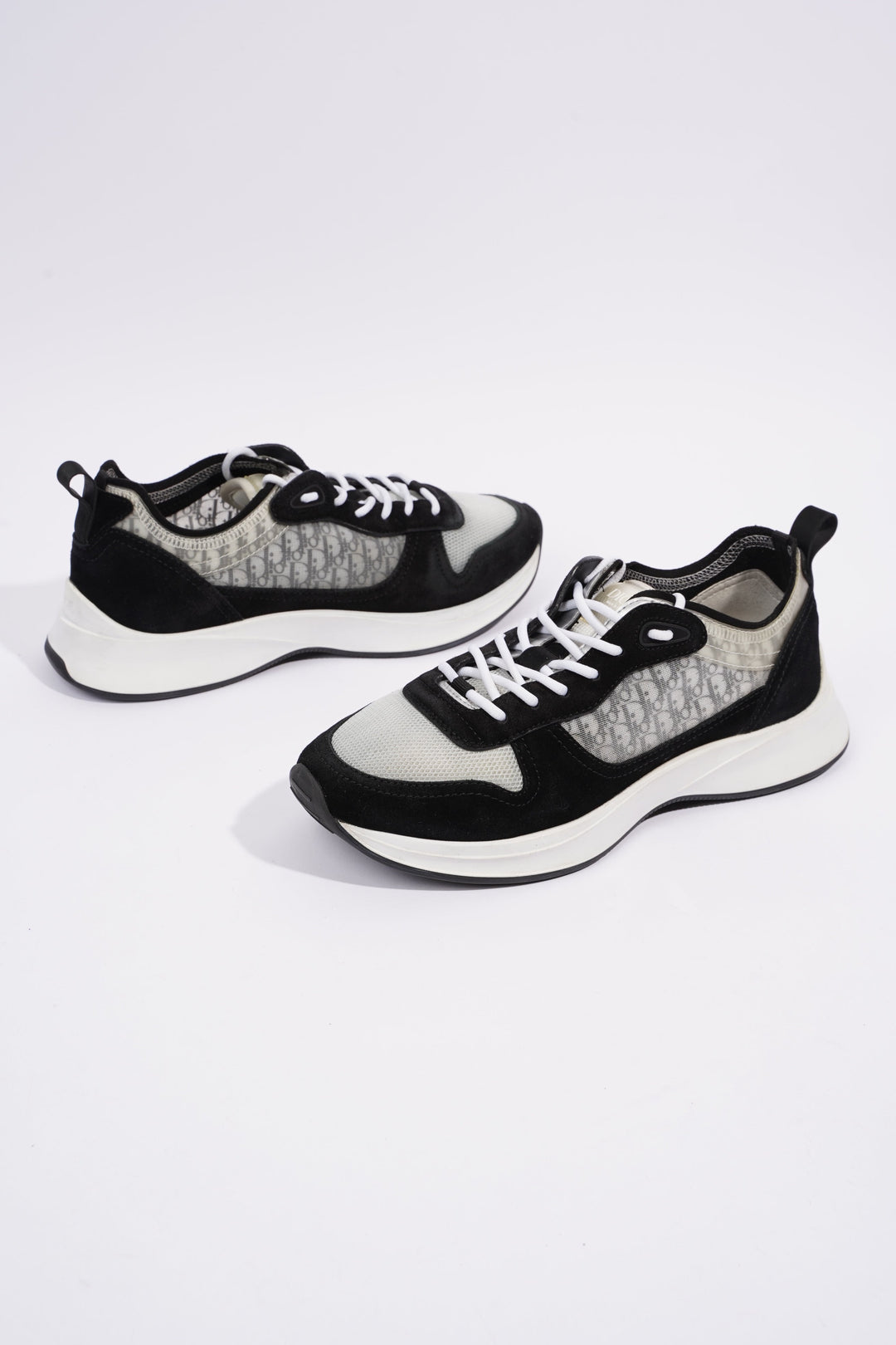 Christian Dior B25 Black / White / Black Oblique Mesh EU 41 UK 7