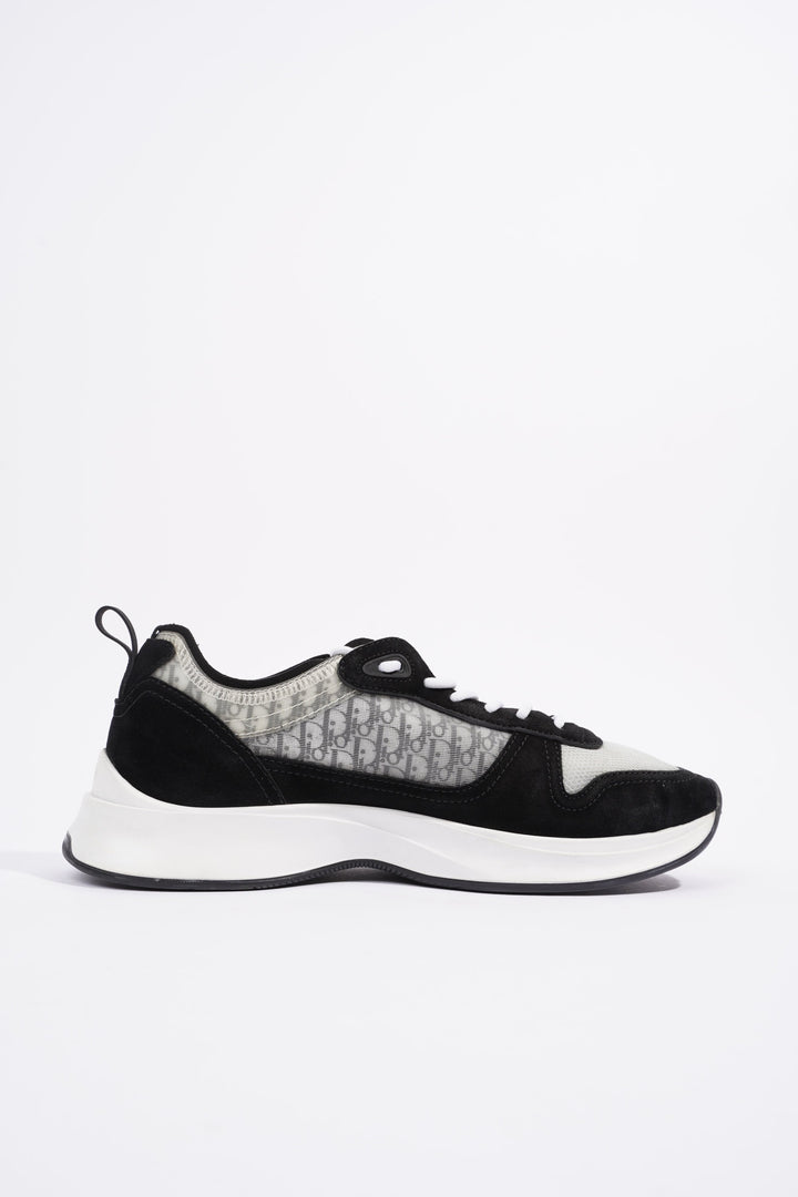 Christian Dior B25 Black / White / Black Oblique Mesh EU 41 UK 7