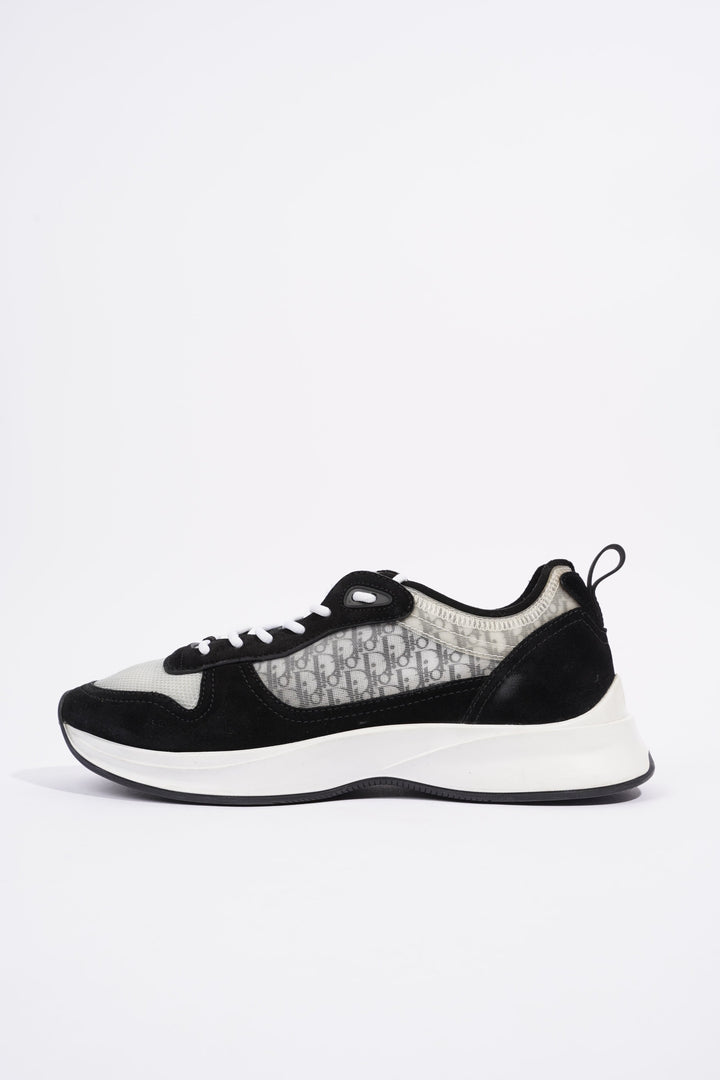 Christian Dior B25 Black / White / Black Oblique Mesh EU 41 UK 7