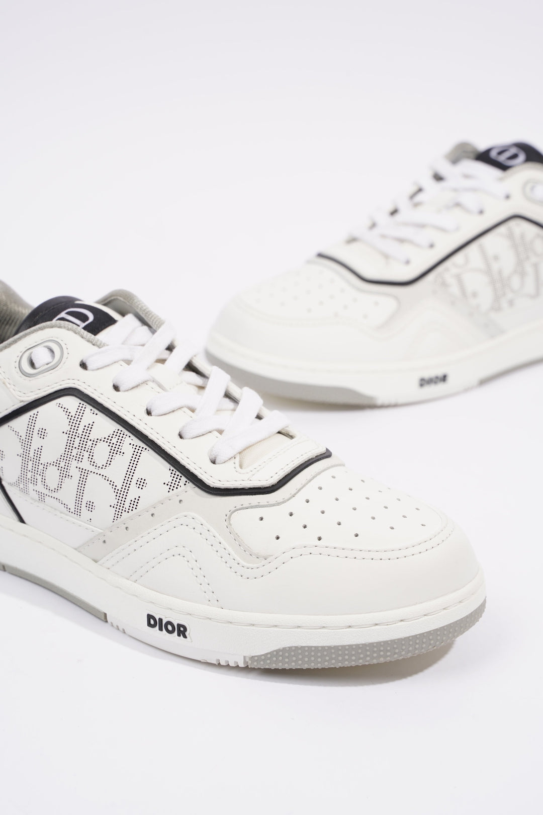 Christian Dior B27 Low-top White / Black Leather EU 39 UK 6