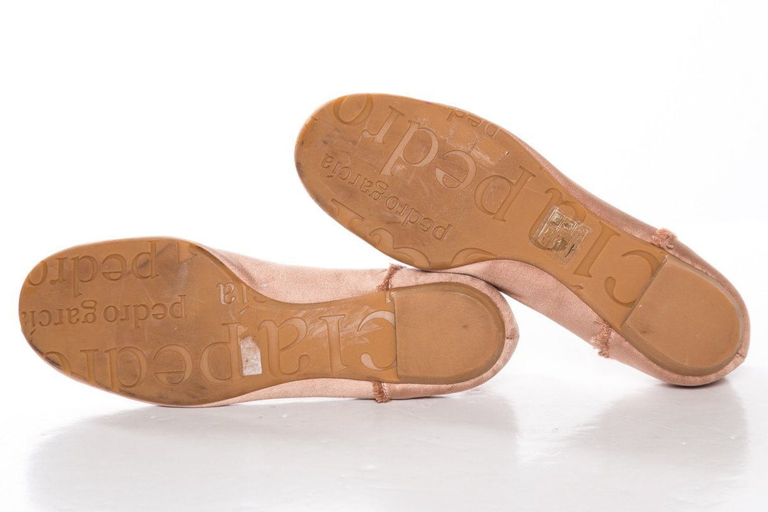 Pedro Garcia Blush Satin Round Toe Flats SZ 35.5