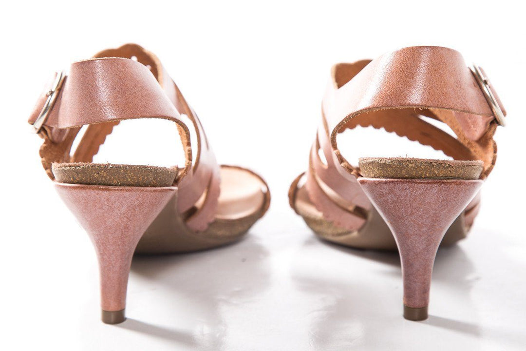 Pedro Garcia Blush Winona Cut Out Detail Sandals SZ 35.5