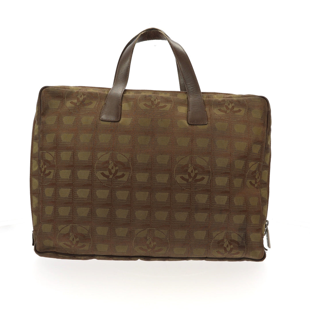 Chanel Handbag in Green Fabric