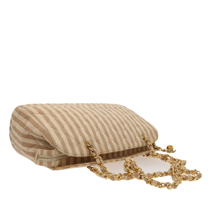 Chanel Shoulder Bag in Beige Fabric
