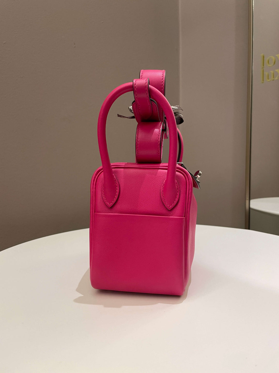 Top quality Hermes Mini Lindy Rose Mexico / Rouge Pigment Swift