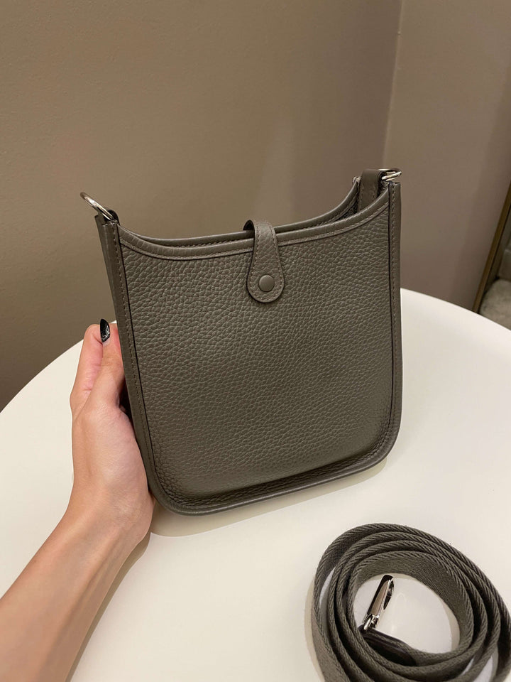 Top quality Hermes Mini Evelyne Etain Clemence