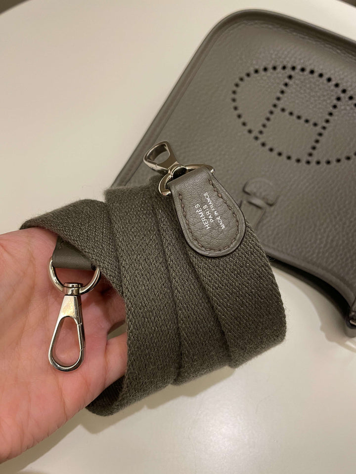 Top quality Hermes Mini Evelyne Etain Clemence