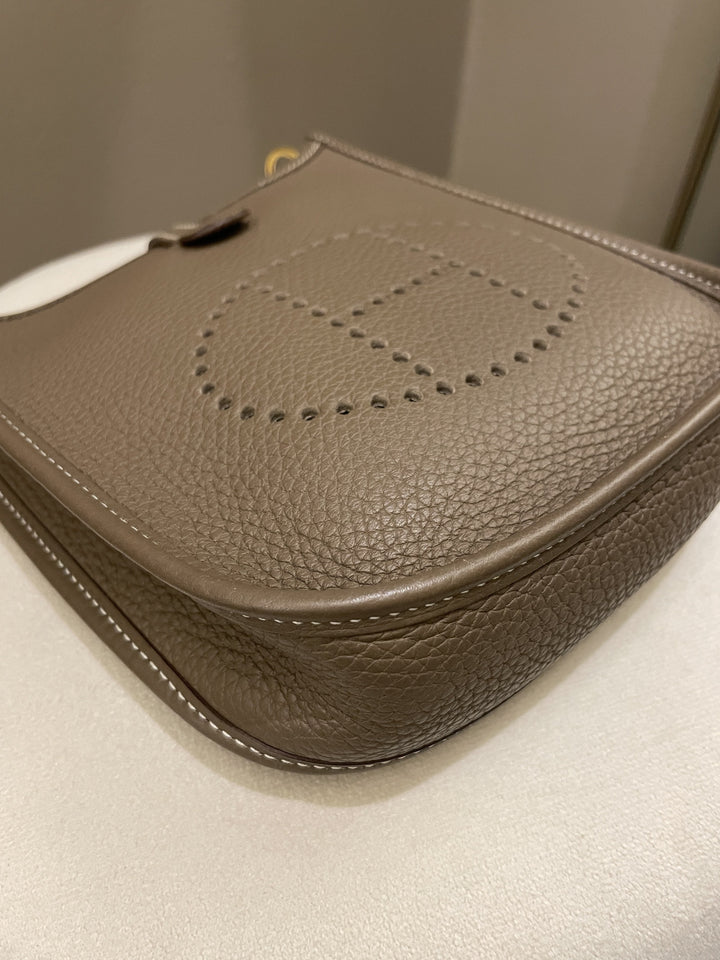 Top quality Hermes Mini Evelyne Etoupe Clemence