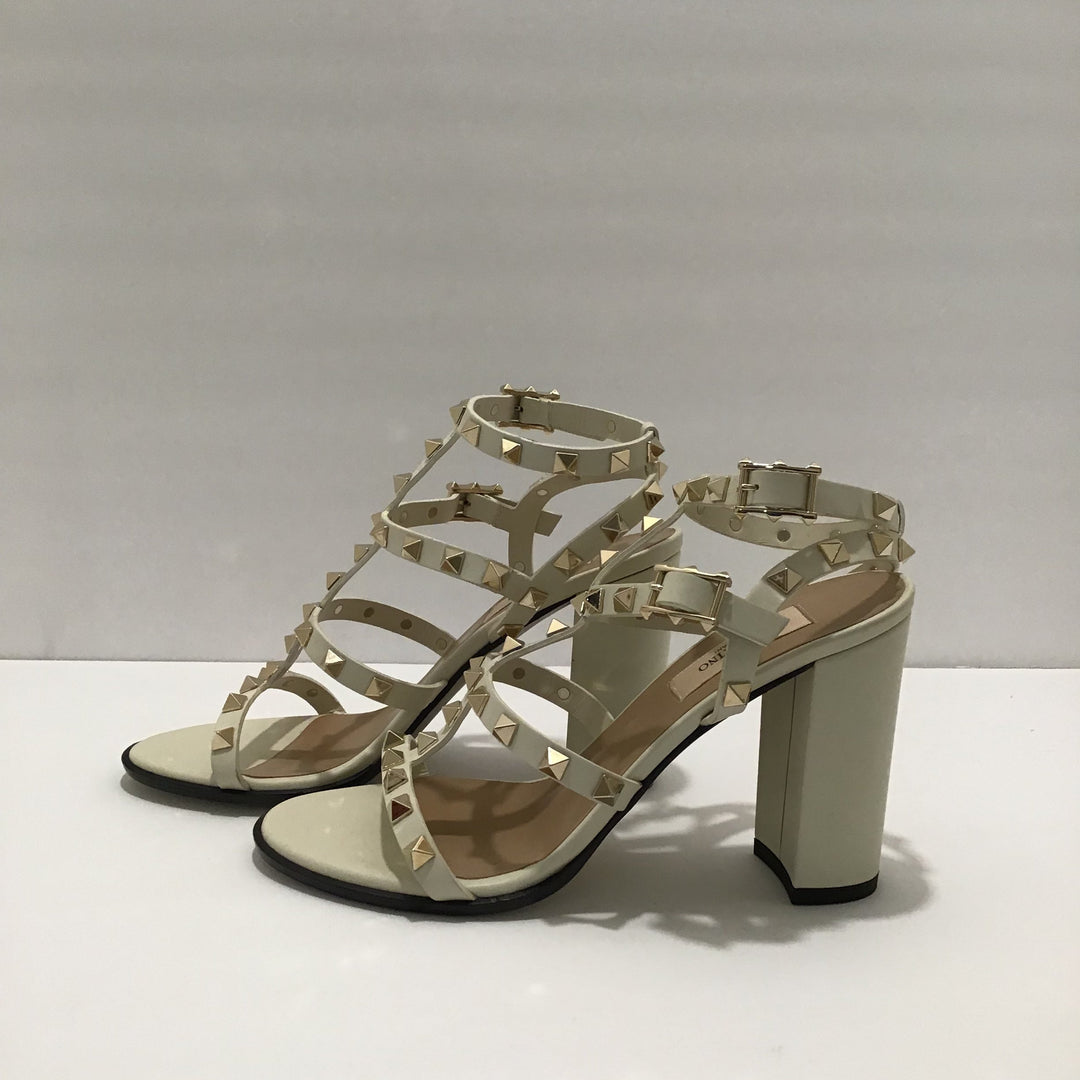 Valentino White Rock Stud Sandal Sz 37 (7)