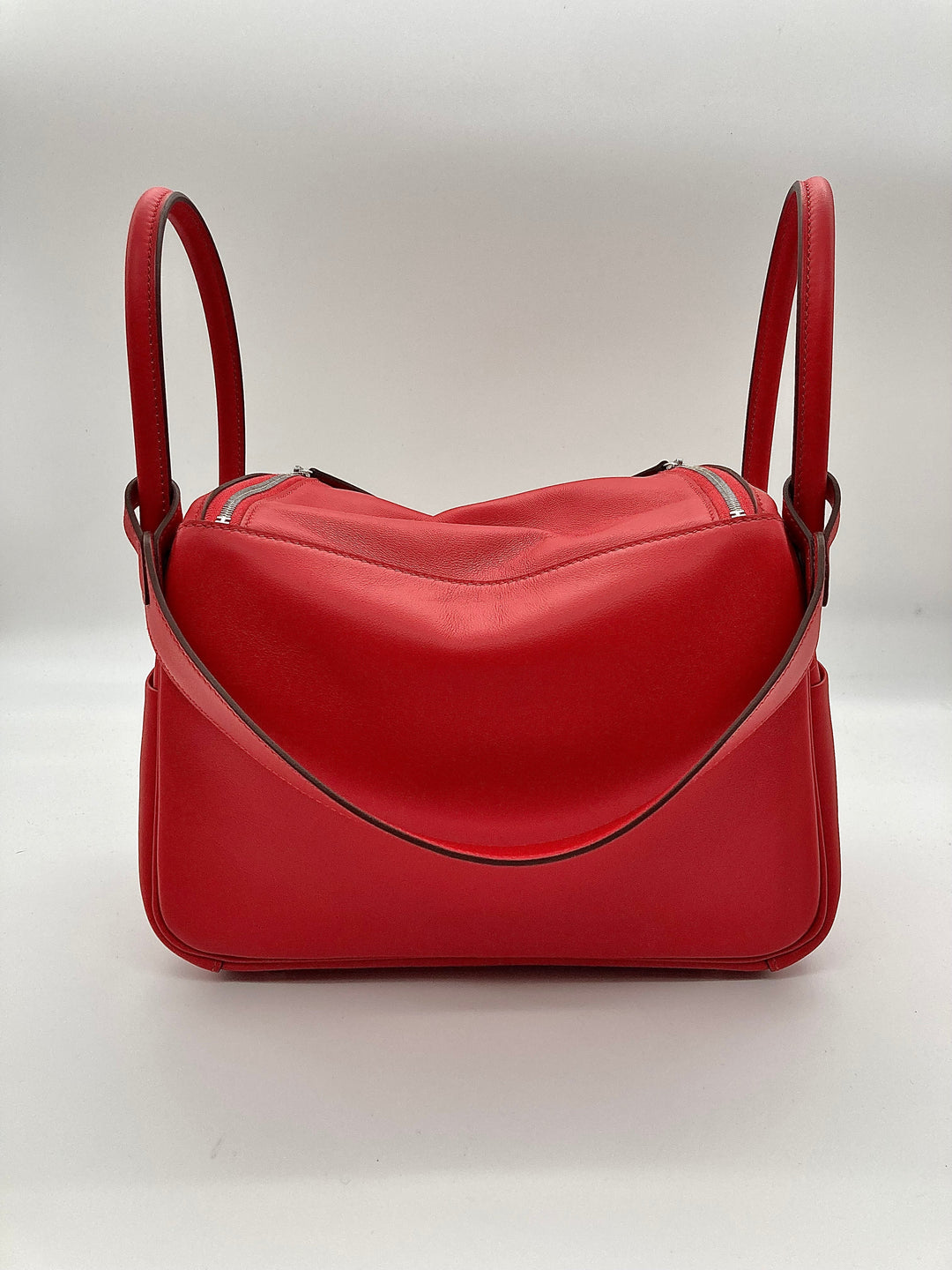 Top quality Hermes Lindy 26 Verso Swift Calfskin Rouge de Coeur/Rouge Piment PHW